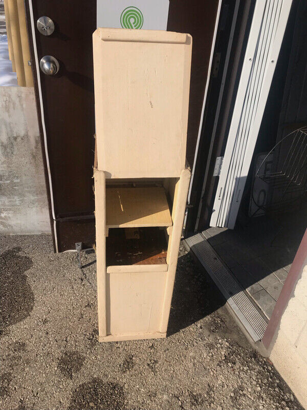 ANTIQUE WOODEN STORAGE CABINET MADE FROM RED ROSE WOOD CARTON in Arts & Collectibles in Mississauga / Peel Region - Image 2