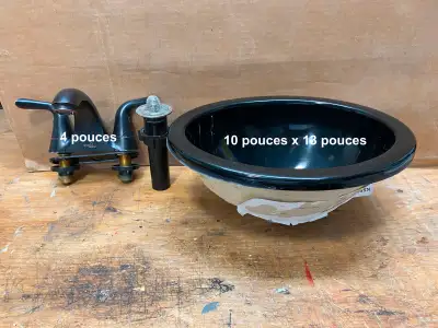 Fifth Wheel lavabo et robinetterie, View more