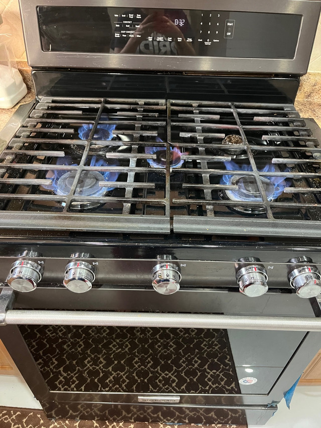 Kitchen aid gas range in General Electronics in Mississauga / Peel Region