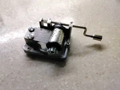 Zelda music box, View more