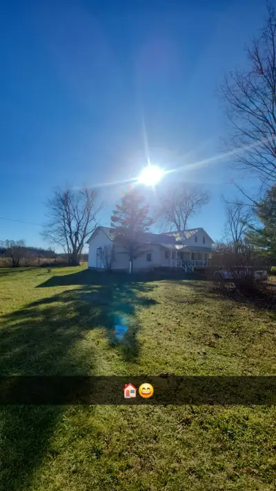 Room Available for rent in Large, Rural Home