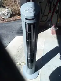 Tower fan 40 inch by Seville with remote