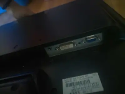 Good condition. Size: 20" screen VGA and DVI ports. Model #: AS191WM-BK