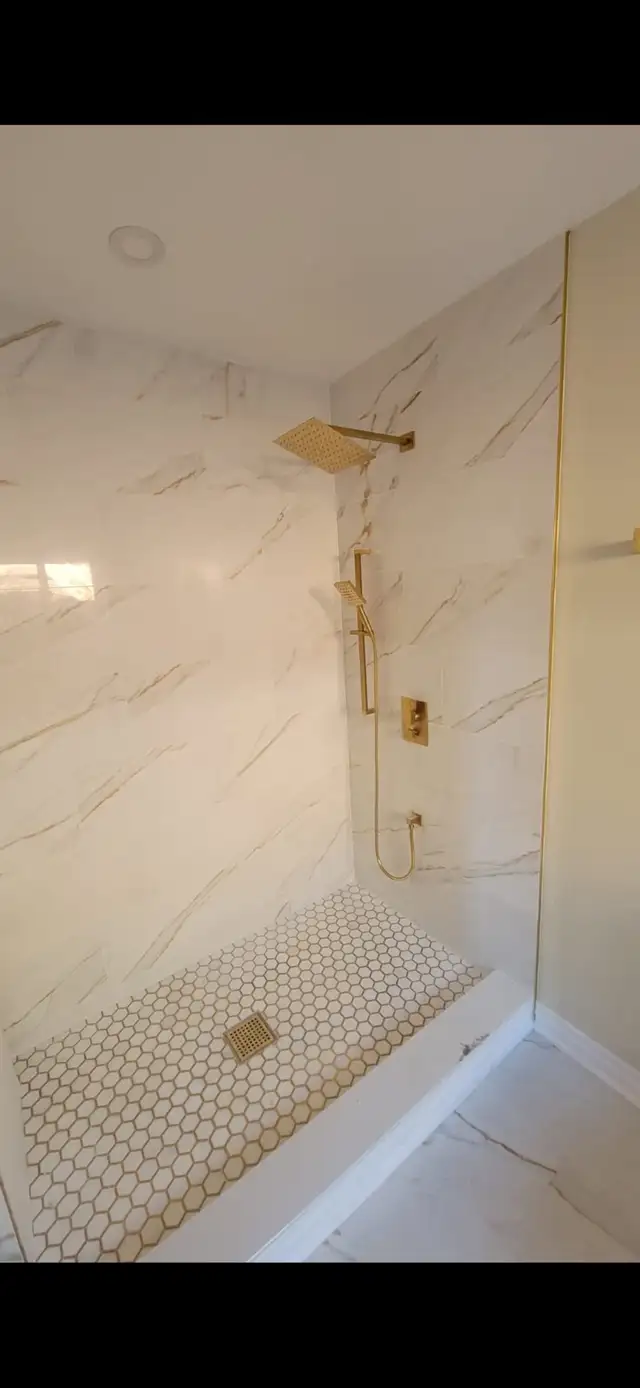 Licensed Plumber63008304610691121