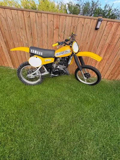 1980 Yamaha YZ250 Bikes runs good, Could Use tires $2500