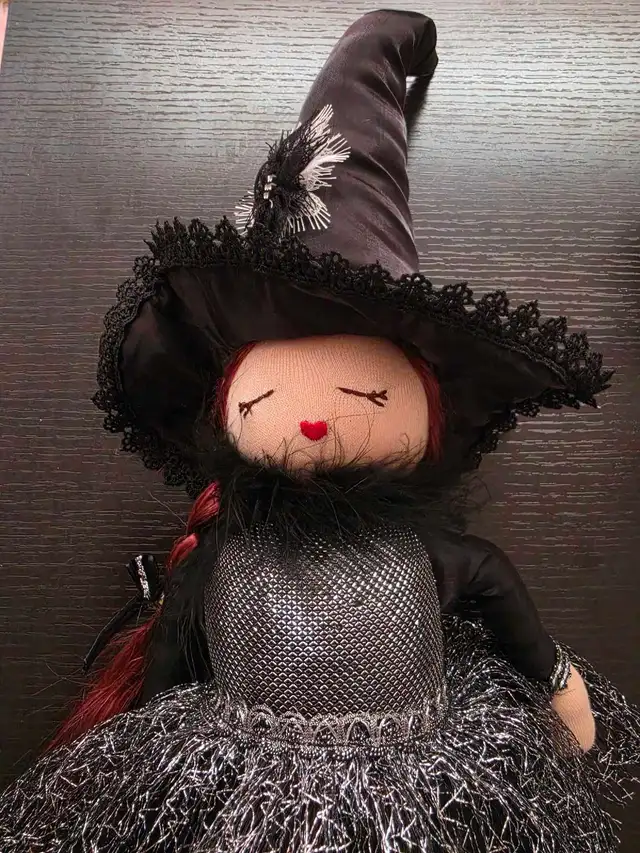 Sparkly Halloween Witch Doll416442000238848001