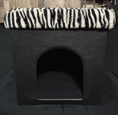 Give your furry friend the perfect hideaway with this cozy cat or dog bed! This hideaway bed feature...