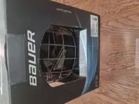 Bauer 2100 helmet combo
