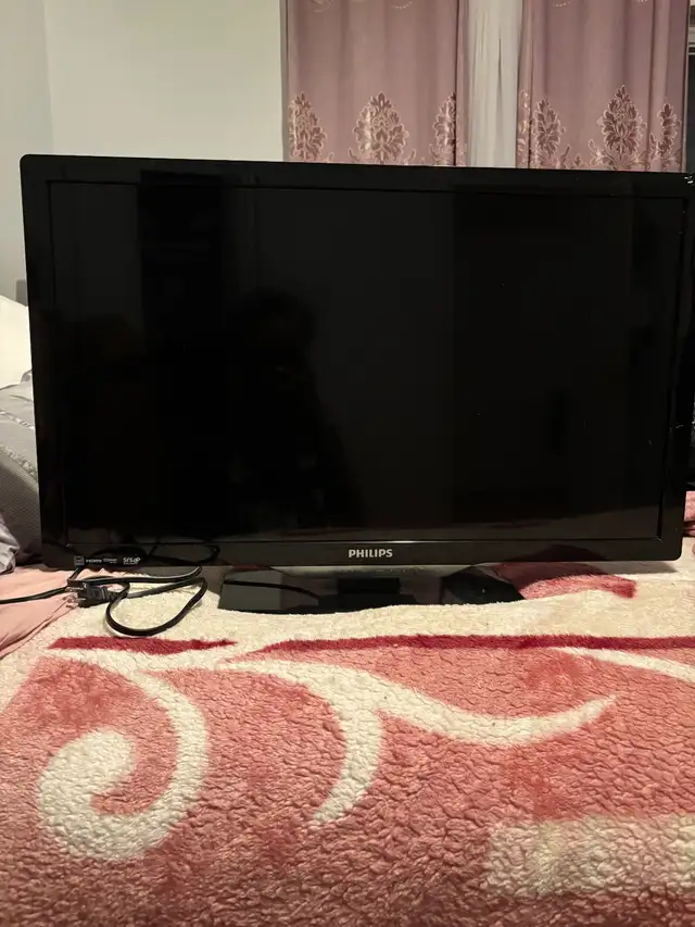 tv not smart in TVs in City of Montréal - Image 2