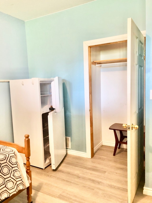 Room for rent in Orillia Room Rentals & Roommates Barrie Kijiji