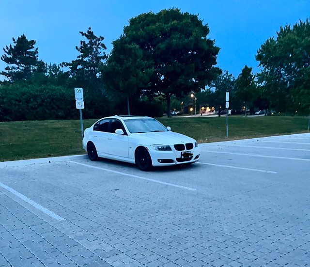 BMW 328i in Cars & Trucks in City of Toronto - Image 2