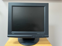 NEC 17”  MultiSync LCD 1700V Monitor, cables & adapter