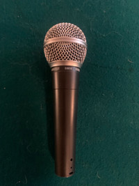 Shure SM58 