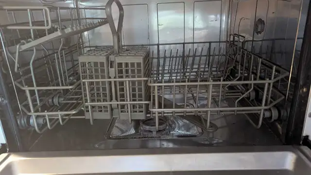 Danby Dishwasher526212377232035841