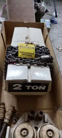 Heavy Duty Coffing 2Ton Electric Lift, View more