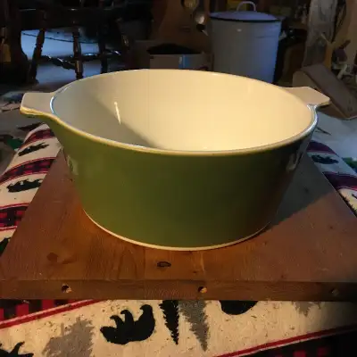 Vintage Corning Ware Avocado Green 10 Cup Bowl, View more