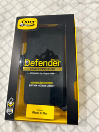 Defender iPhone XS Max case 
