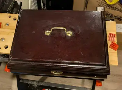 (Located in St. Catharines) Price Lowered Up for sale is a jewelry box made in 1997 so it's vintage/...