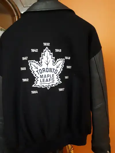 BRAND NEW- TORONTO MAPLE LEAFS JACKET, View more