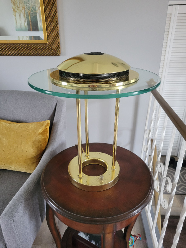 1980's Saturn UFO Table Lamp in Other in Hamilton - Image 2