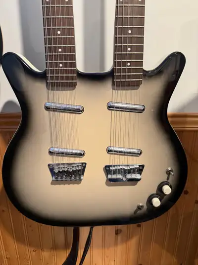 Danelectro double neck silverburts 6/12, View more