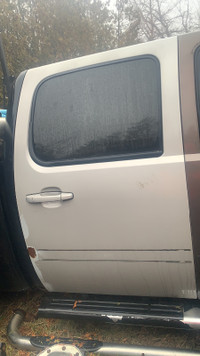 07/13 Chevy Silverado GMC Sierra passenger rear door