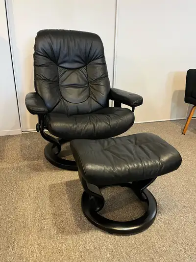 Ekornes Stressless Chair & Ottoman (Large), View more