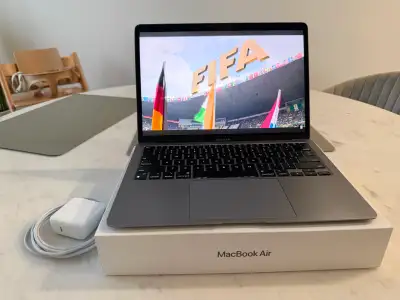 13" M1 Macbook Air (8GB RAM, 256GB SSD) + Original Charger & Box, View more