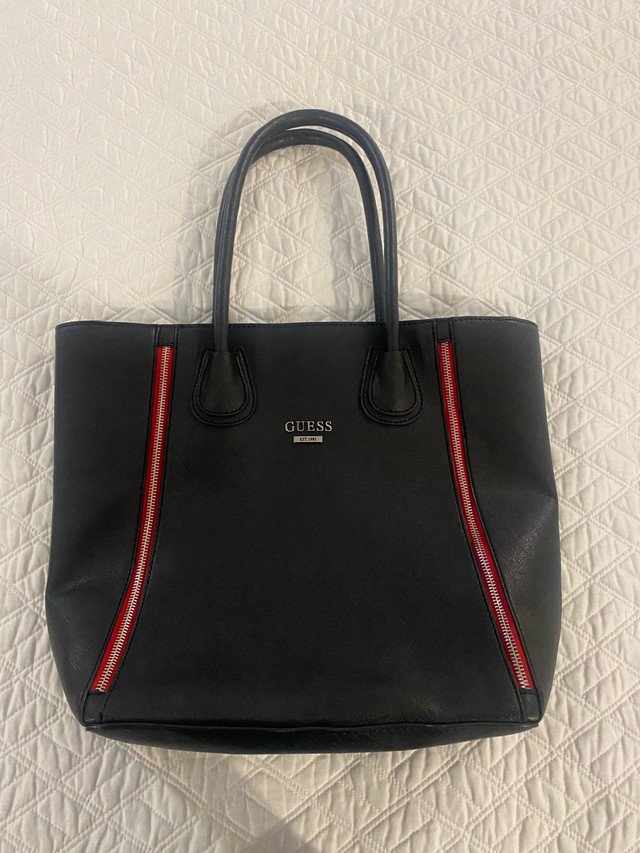 Black Guess Bag  in Women's - Bags & Wallets in City of Toronto