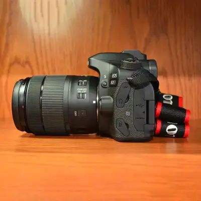 This camera is in fantastic condition. Package includes Camera Body, Canon 18-135 EF Lens, 1 battery...