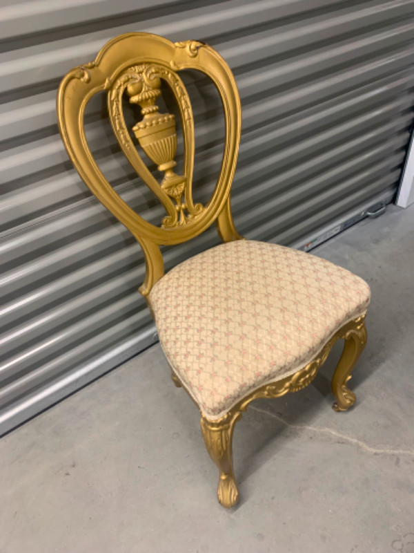 French Accent Chair - Gold in Chairs & Recliners in Oshawa / Durham Region - Image 3