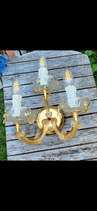 Vintage Pair of Italian Crystal Brass Electric Wall Sconces