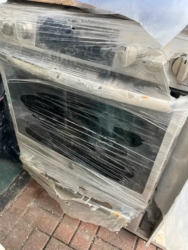 Gas Stove - GE Profile 30 inch Dual Fuel Range