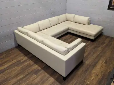 ELITE leather sectional. FREE DELIVERY, View more