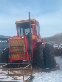 V6 Cummins versatile tractor 118