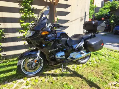 Moto BMW R1150rt de 2004 à vendre, ~106500km Pare-brise ajustable électrique Poignées chauffantes In...