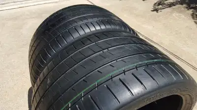 IF U SEE THE AD TIRES STILL FOR SALE 2 x 295/30/19 MICHELIN pilot Super sport tires 90% tread left g...