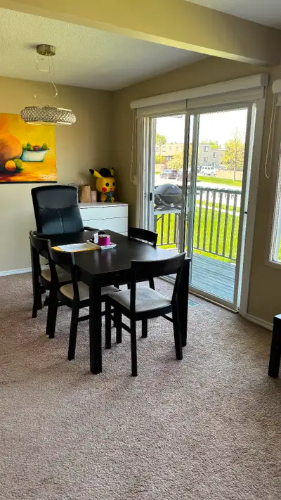 2 Bedroom in Westhills SW
