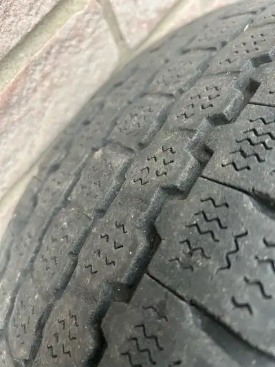 LT 245/65R16 Bridgestone blizzaks on 6 bolt GM rims . Fits GMC Sierra and Savana vans Decent treads...