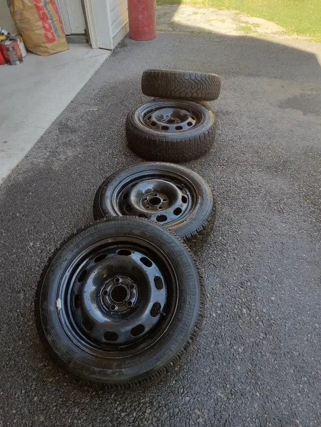 Winter tires (Nordic/Goodyear) on rims in Tires & Rims in Kingston - Image 4