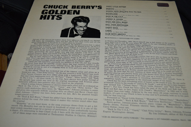 PRICE DROP*** Golden Hits from Chuck Berry on vintage vinyl!! in CDs, DVDs & Blu-ray in Hamilton - Image 2