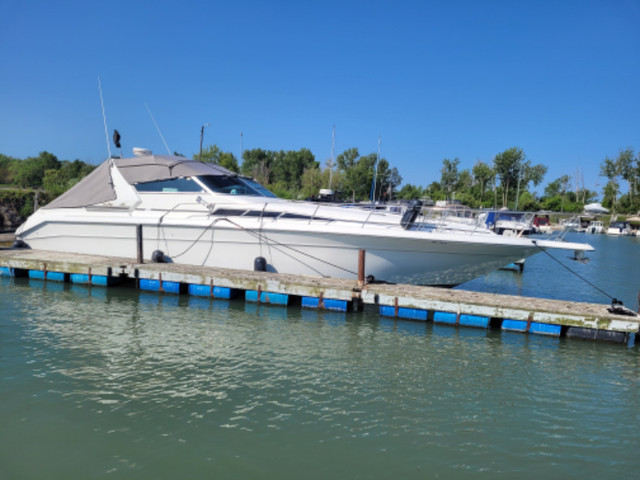 1991 Sea Ray 440 in Powerboats & Motorboats in St. Catharines
