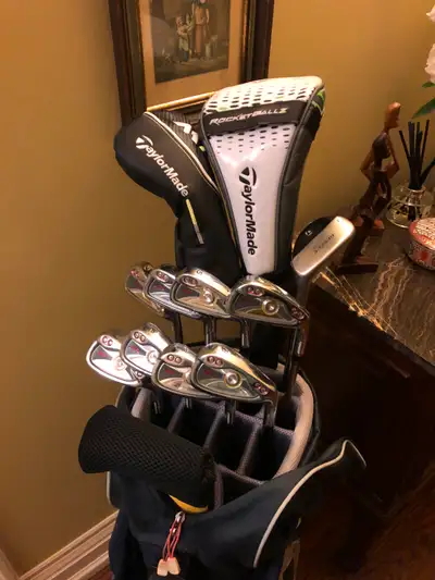 Golf Clubs Set - Taylormade in Nike Golf Bag, View more