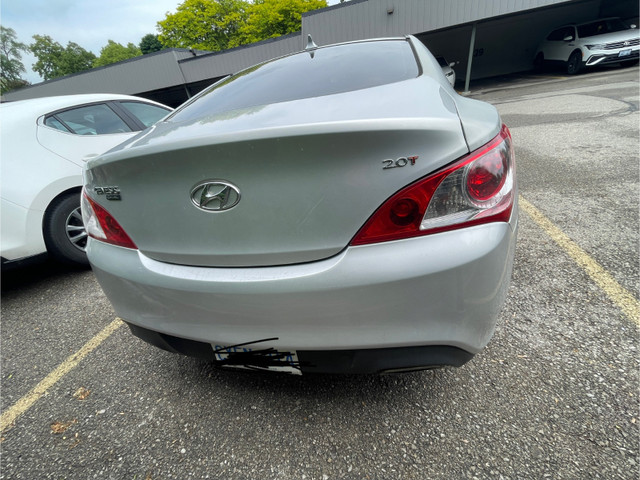 2010 Hyundai Genesis Coupe 2.0T in Cars & Trucks in Oakville / Halton Region - Image 2
