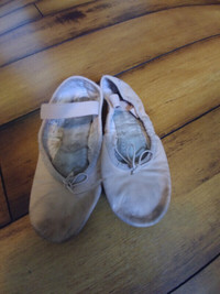 Bloch Ballet Slippers, Size 11.5 C