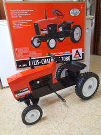 NEW IN BOX Allis Chalmers 7080 pedal tractor