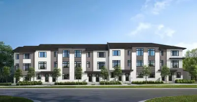 Rare South-Facing Townhome in Pickering – Priced to Sell Fast! Assignment Sale – Park District Locat...