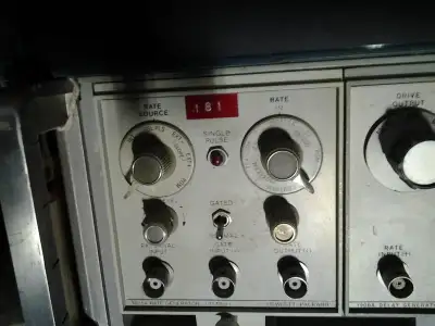 HP1900A Pulse Generator with 1905a 1916a 1909a rf TEST EQUIPMENT, View more