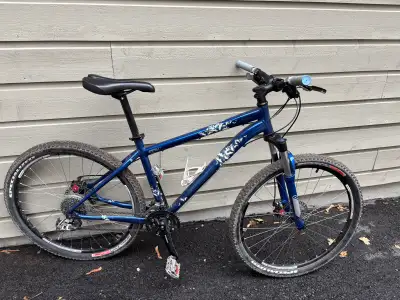 17in Specialized Myka Elite MTB, View more