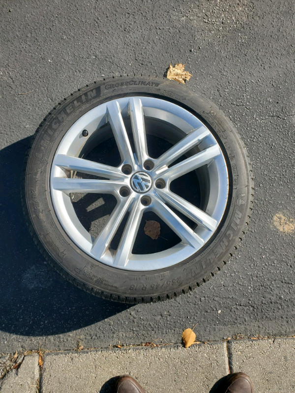 Michelin cross climate 18 inch winter tires tiguan rims | Tires & Rims |  Oakville / Halton Region | Kijiji